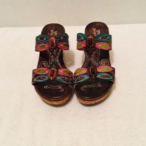 Spring Step Wedge Heel Slides